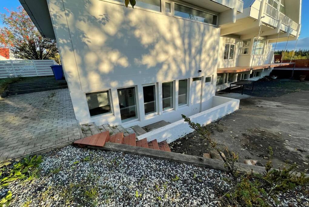Cozy Centrally Located Apartment In Reykjavik Exterior photo
